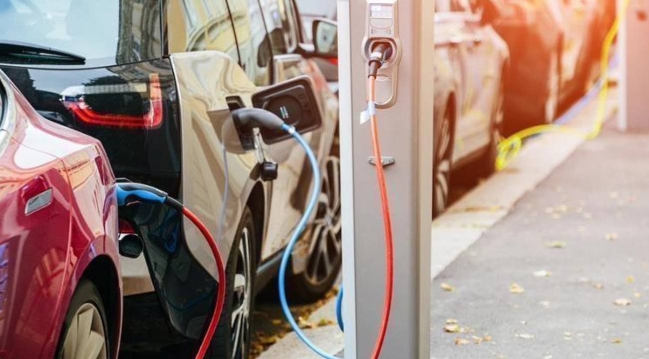 ÖTV düzenlemesi nasıl etkileyecek? BYD ve Hyundai'den elektirikli yorumları