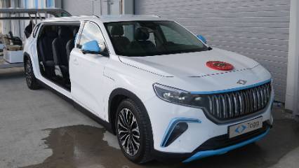 Togg T10X'in limuzin versiyonu böyle görünüyor