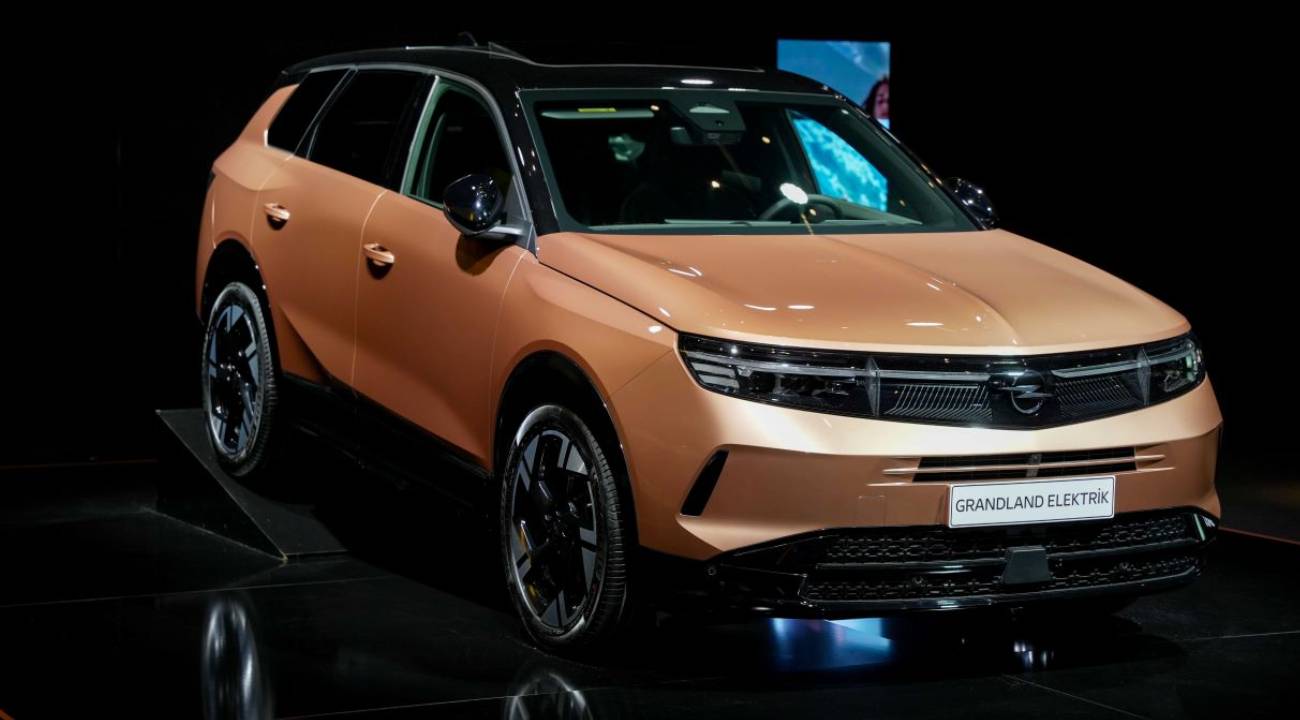 Yeni Opel Grandland satışa çıktı: Fiyatı ve özellikleri