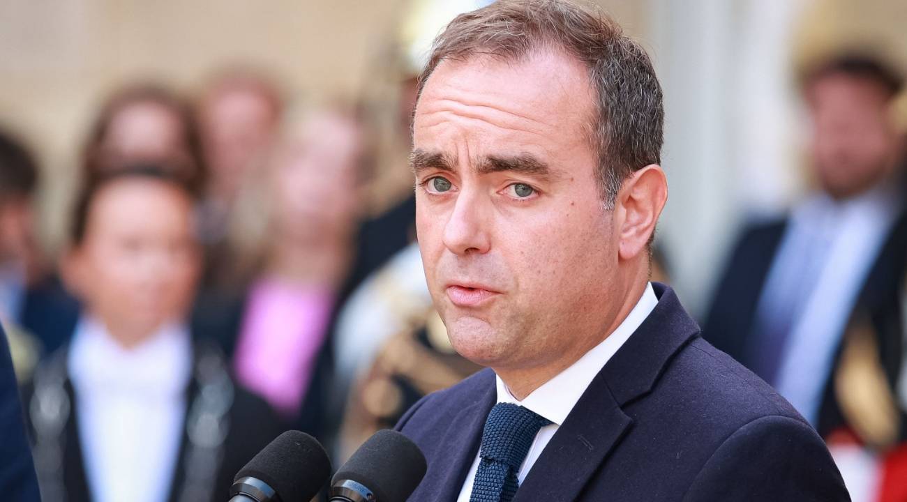 Macron, istifa eden Lecornu'yu yeniden başbakan olarak atad
