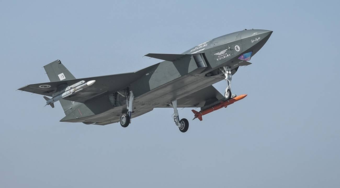 Bakanlık duyurdu: KIZILELMA'dan dünyada bir ilk