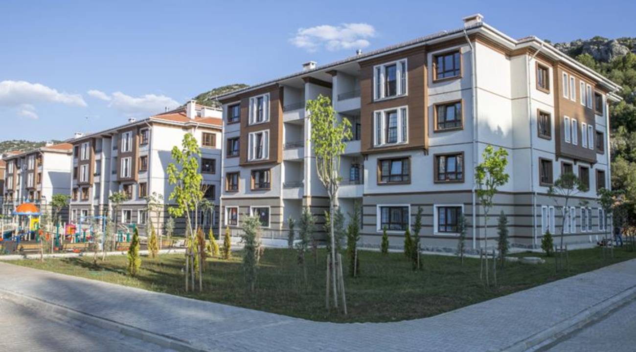 Yılmaz'dan sosyal konut mesajı: 2 artı 1 şeklinde planlıyoruz