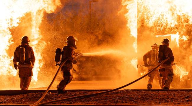 Los Angeles'taki yangınların ekonomik maliyeti: Tahminler bir günde 2 kat arttı