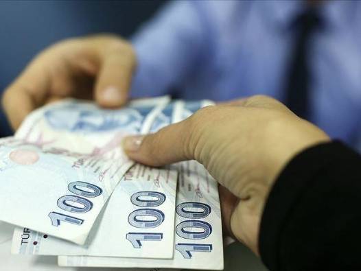 Emekli bayram ikramiyesi ödeme tarihleri belli oldu