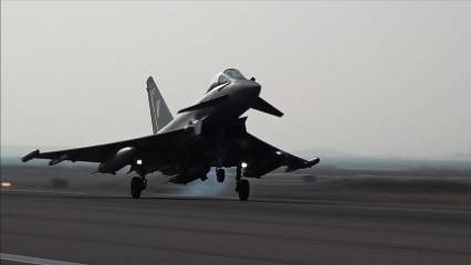 44 adet Eurofighter Typhoon savaş uçağı envantere katılıyor