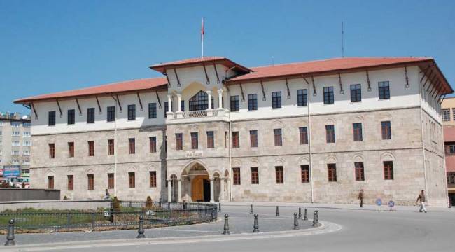 Valilikten açıklama: Sivas'ta otelde patlama, 4 yaralı var