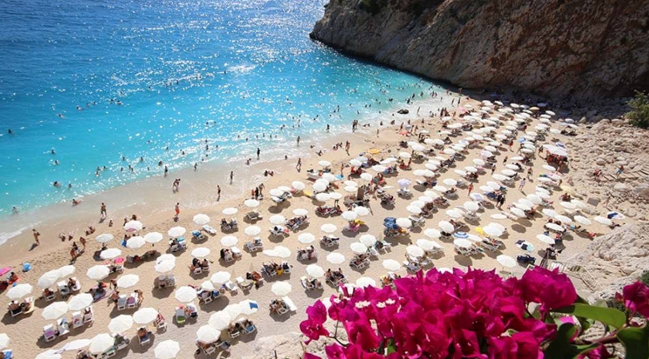 Turizmcilerden yerli turiste erken rezervasyon çağrısı: Kasımda başlayacak