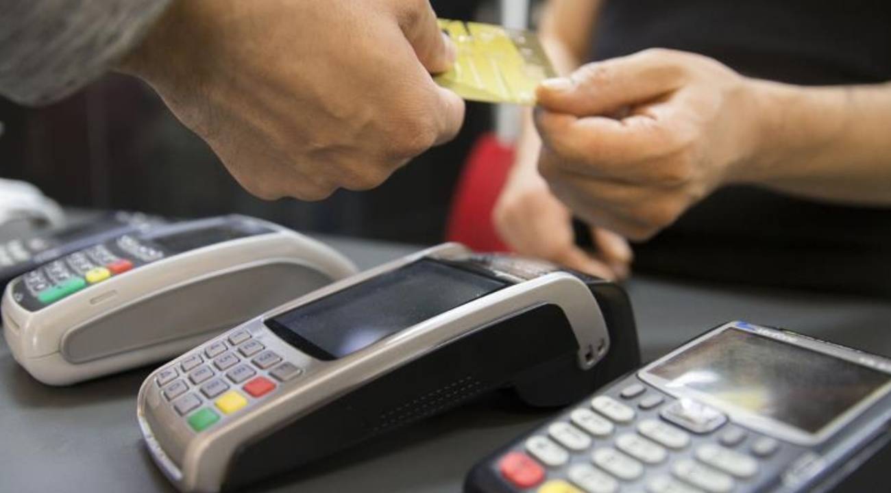 Kredi kartlarında 750 TL'lik savunma sanayii katkı payı hazırlığı
