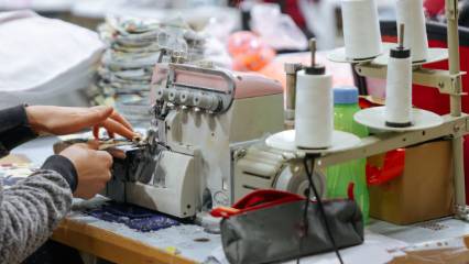 Arnavutluk'ta birçok fason tekstil fabrikası kapandı, 10 binden fazla kişi işsiz kaldı