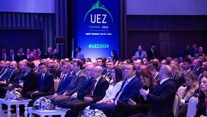 Uludağ Ekonomi Zirvesi,  Uluslararası Ekonomi Zirvesi  Olarak Yenilendi