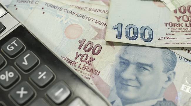 Emeklilerin zam farkı bugün ödenecek