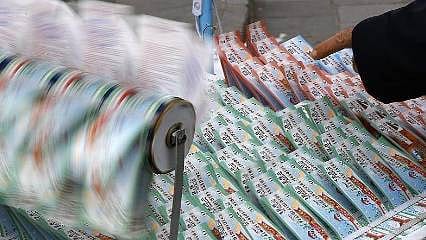 Milli Piyango'da yılbaşı büyük ikramiyesi 3 ilden çeyrek biletlere çıktı