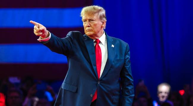 TRUMP GÖZDAĞI VERMİŞTİ