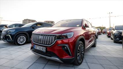 Togg, Tesla, BYD... İlk yarıda kim ne kadar sattı?
