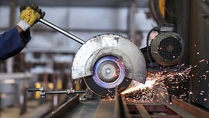 İmalat PMI 6. ayda da kritik değerin altında kaldı 