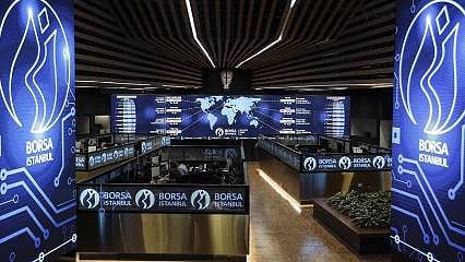 Borsa günün ilk yarısında rekor seviyeyi gördü