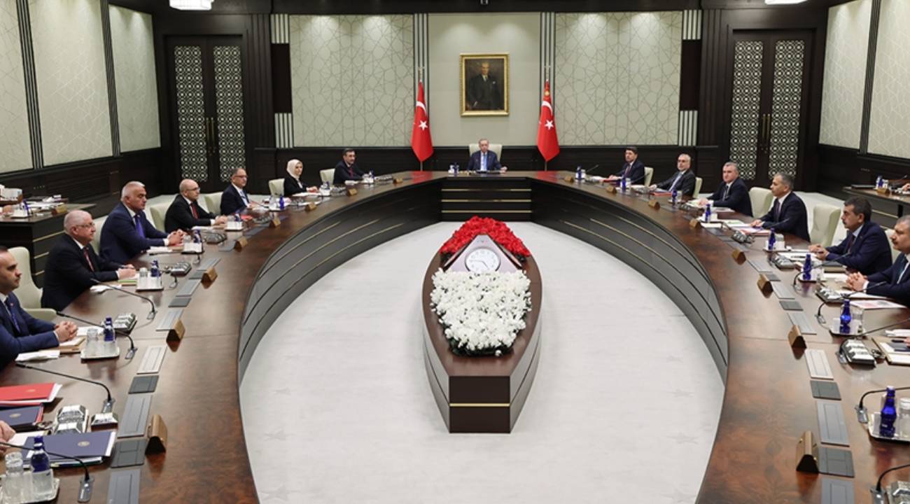 Kabine toplandı: Masada hangi konular var?