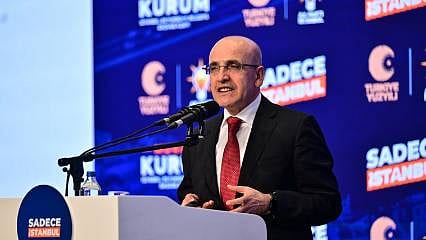 Bakan Şimşek'ten ekonomi programı ve enflasyon mesajı 