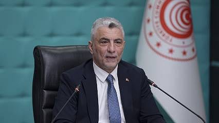 Bakan Bolat: Yılın ilk 4 ayında dış ticaret açığı yüzde 30,5 azaldı