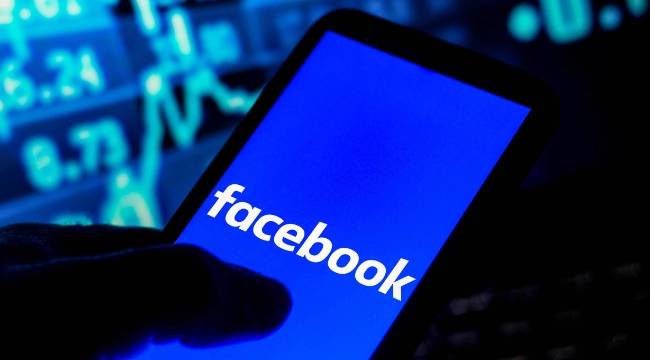  Facebook'a AB'den 797 milyon euro ceza 