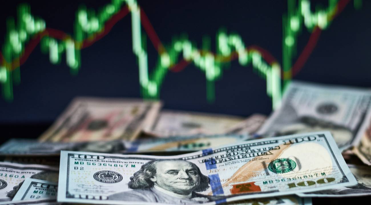 Serveti 1 günde 14 milyar dolar eridi, en zengin unvanını kaybetti 