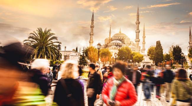 İstanbul, yabancı turist sayısıyla rekor kırdı