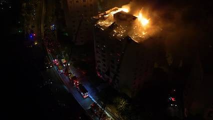 6 ilde yangınla mücadele sürüyor: İzmir'de alevler mahallelere ve sanayi sitesine sıçradı 