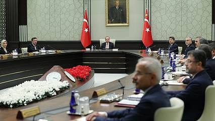 Kabine bugün toplanıyor: İşte gündemdeki maddeler