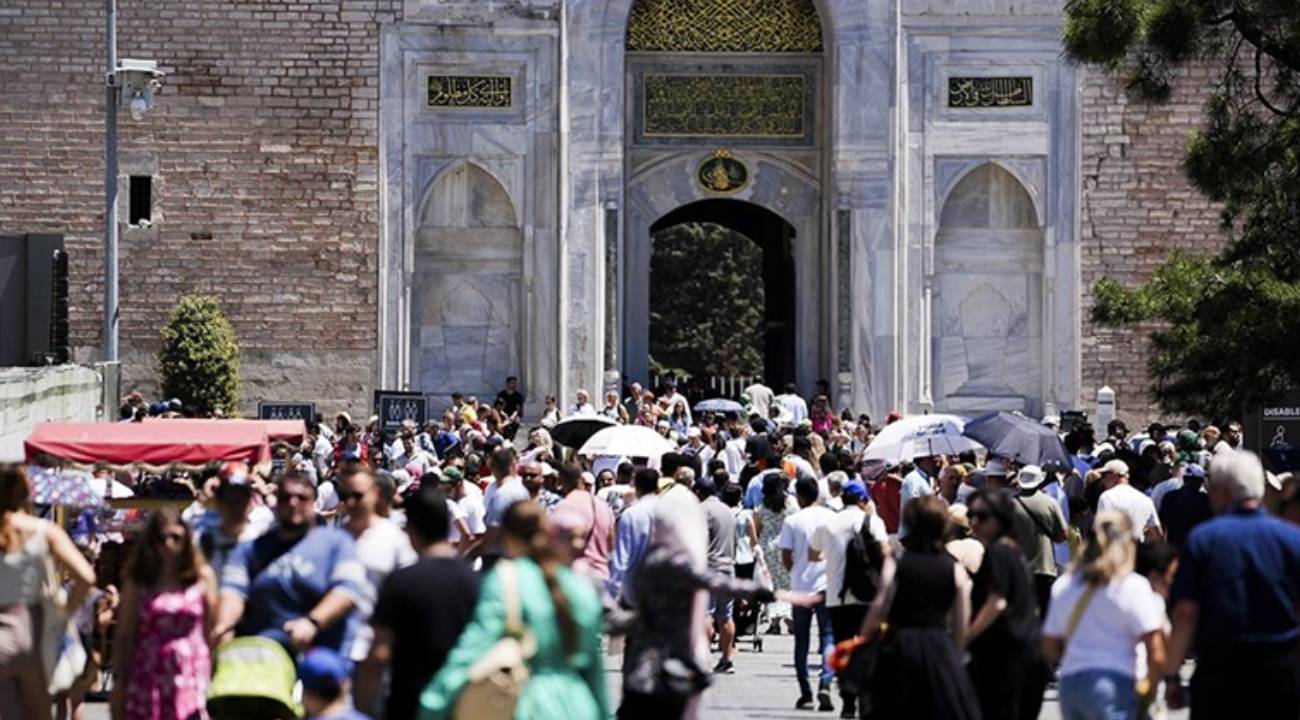 Türkiye'ye ilk 5 ayda turist gönderen 5 ülke 