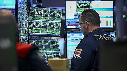 Küresel piyasalarda risk iştahı düşük: Bugün hangi veriler takip edilecek?