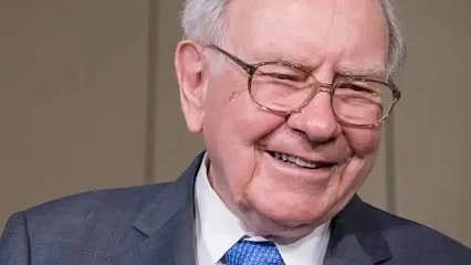 Buffett'tan 982 milyon dolarlık hisse satışı