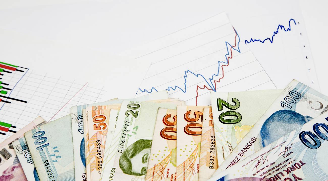 TL'nin reel değeri Mart 2021'den bu yana en yüksek seviyede