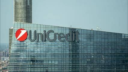 İtalyan UniCredit, Alman bankacılık devinde payını artırdı