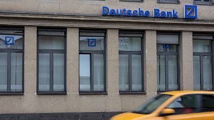 Deutsche Bank'ın kârı beklentileri aştı 