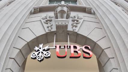 UBS'in ilk çeyrek net kârı beklentileri aştı