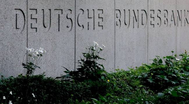 Bundesbank'tan Almanya ekonomisi için 'resesyon' tahmini 