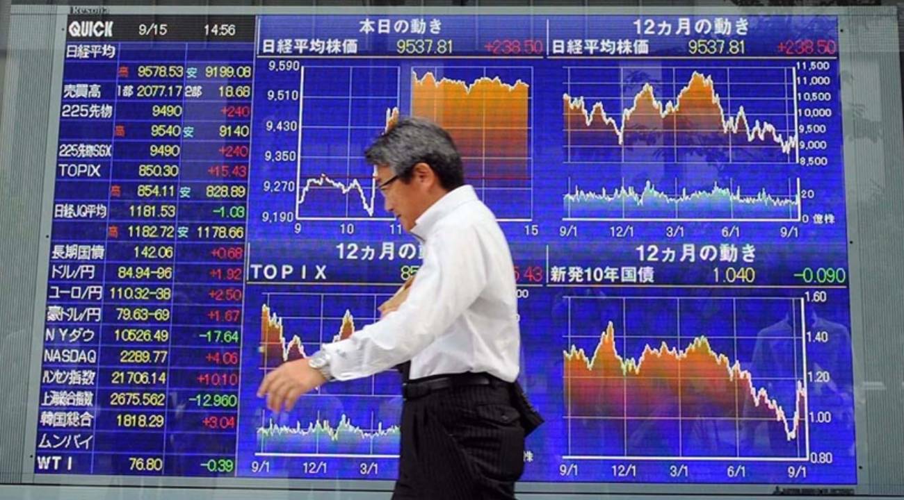 Japonya'da Nikkei 225 endeksi tarihi rekorunu yeniledi 