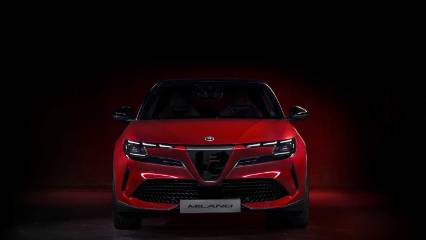 Alfa Romeo yeni tanıttığı modeli 'Milano'nun adını değiştirdi: Peki, neden?