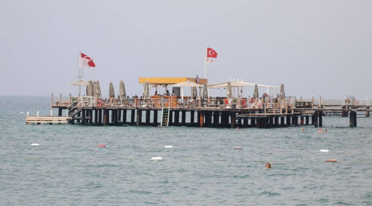 Doluluk oranı yüzde 80'a dayandı... Antalya'da haziran rekoru beklentisi 