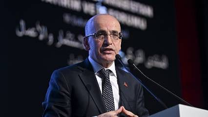 Bakan Şimşek'ten 'kredi kartlarında taksit kaldırıldı' iddialarına yanıt