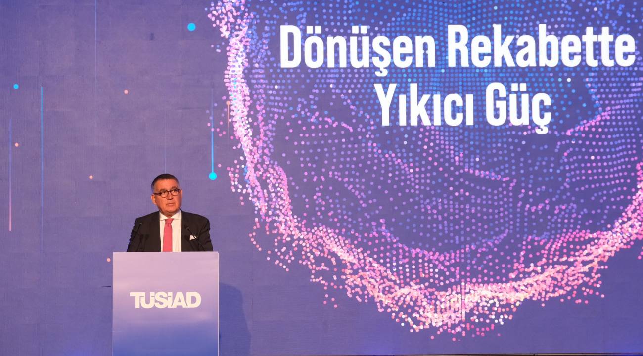 TÜSİAD, Dijital Türkiye konferansında teknolojinin yıkıcı gücü ele alındı