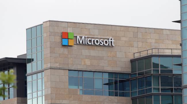 Microsoft, yapay zeka yatırımı için İspanya'yı seçti 