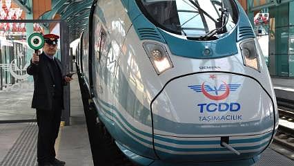 Aktarmasız İstanbul-Sivas YHT seferleri başladı