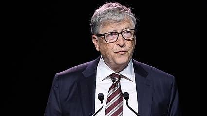 Bill Gates, bugün yeni bir iş kuracak olsa yazılım yerine bu sektöre odaklanacağı söyledi 