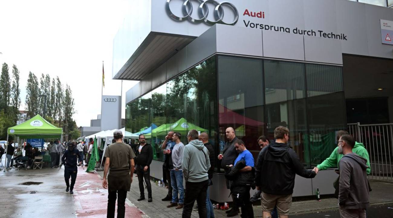 Audi işçileri el koydukları anahtarları teslim etti, şimdi ne olacak?