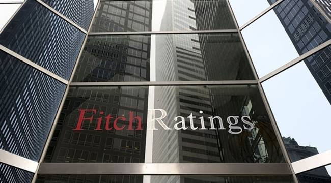 Fitch, Türkiye'den 12 finansal kuruluşun kredi notunu yükseltti