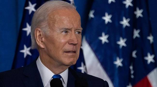 Biden: Herkesin eski Başkan Trump'a yönelik saldırıyı kınaması gerekir