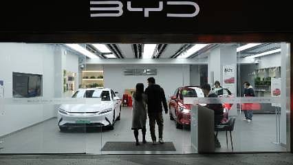 Çinli BYD, Tesla'yı geride bırakmaya bir adım daha yaklaştı 