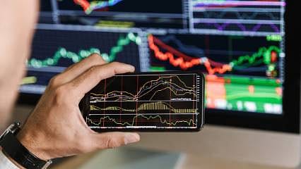 Yabancılar borsada 542,7 milyon dolarlık satış yaptı 