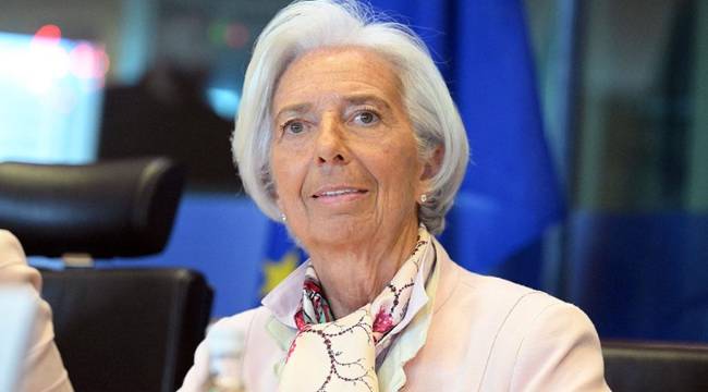 Avrupa Merkez Bankası Başkanı Lagarde'dan yapay zeka uyarısı